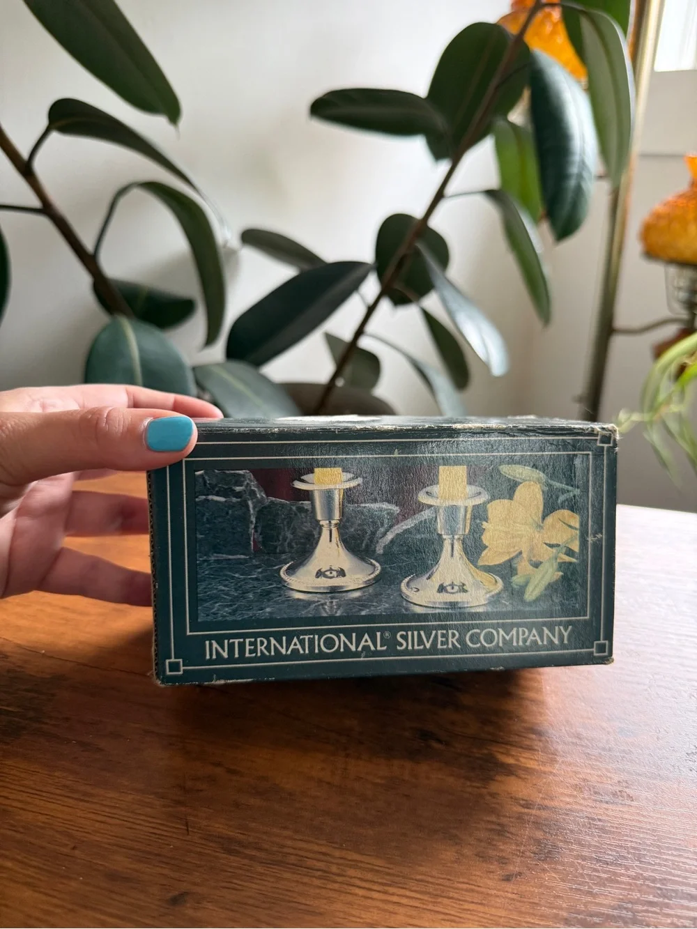 International Silver Co. Pair of Silver Candlesticks - Silver Tone vintage